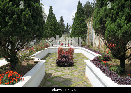 Il Giardino Inglese, Kundasang War Memorial, Ranau, Sabah Borneo, Malaysia, sud-est asiatico Foto Stock
