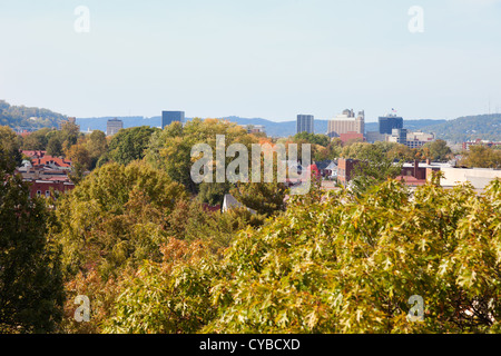 Charleston, West Virginia - distante vista del centro Foto Stock