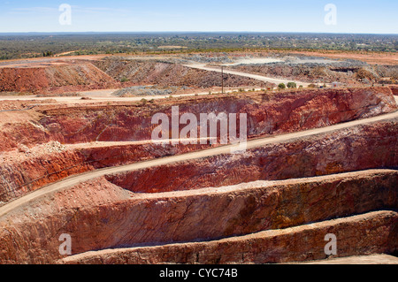 Settore minerario in Australia al Cobar Aeroporto sito minerario Foto Stock