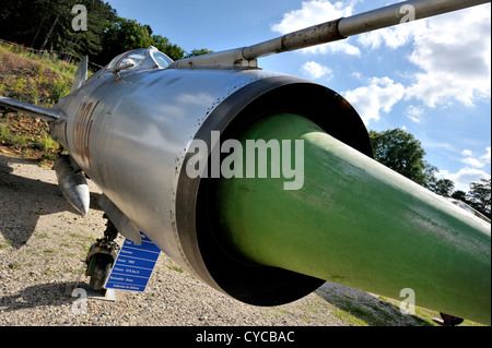 MIG fighters collezione a Savigny les Beaune castello, Borgogna, Francia. Foto Stock