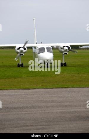 Un isolano gli aeromobili gestiti da Skybus a Lands End Airport Foto Stock