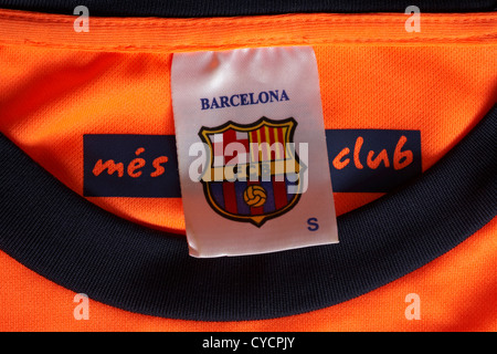 Barcellona FCB etichetta in colore arancio football shirt Foto Stock