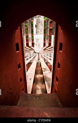 Architettura antica.dettagli. Jantar Mantar osservatorio astronomico di Delhi, India Foto Stock