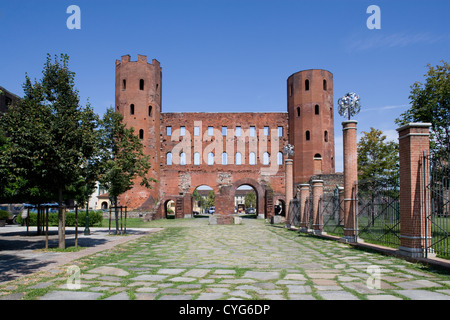 Torino - Romano Porta Palatina [Augusta Taurinorum - 25BC] Foto Stock