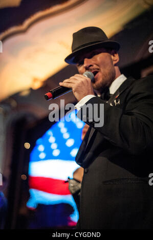 Matt Goss presso il British Guild of gli scrittori di viaggi annuali di cena, Savoy Hotel London, domenica 4 novembre. Foto Stock