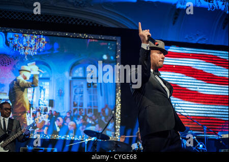 Matt Goss presso il British Guild of gli scrittori di viaggi annuali di cena, Savoy Hotel London, domenica 4 novembre. Foto Stock