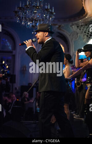 Matt Goss presso il British Guild of gli scrittori di viaggi annuali di cena, Savoy Hotel London, domenica 4 novembre. Foto Stock