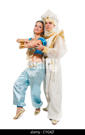 Aladdin e gelsomino - l uomo e la donna che indossa il costume di Arabian Nights il principe e la principessa Foto Stock