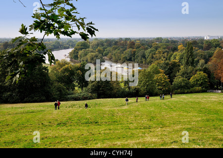 Vista da Richmond Hill con il fiume Tamigi in background Foto Stock