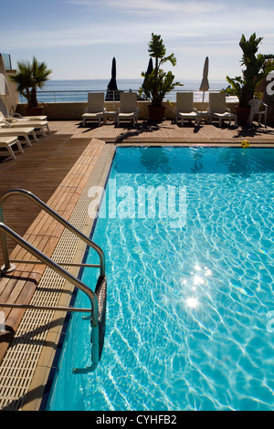 Piscina presso l'Hotel Panoramico, Taormina, Sicilia, Italia Foto Stock