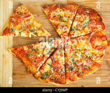 Pizze sul tagliere Foto Stock