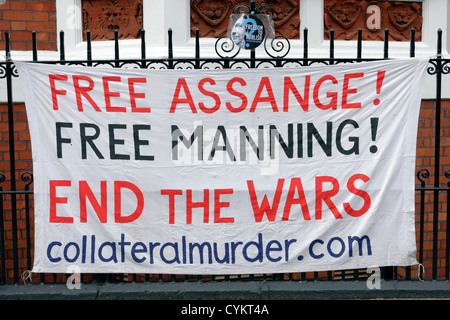 Ambasciata dell'Ecuador a Knightsbridge, Londra, dove Julian Assange ha chiesto asilo politico. Foto Stock