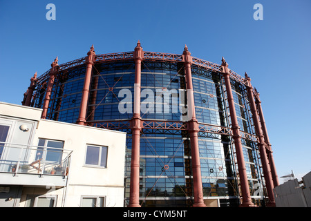 Le officine del gas edificio complesso di appartamenti situato nel gasometro ricondizionato a Dublino Repubblica di Irlanda Foto Stock