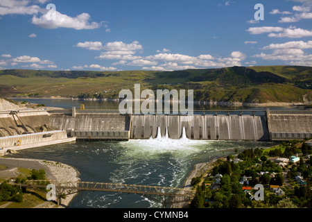 WA05617-00...WASHINGTON - Grand Coulee Dam, Lake Roosevelt e il Columbia River. Foto Stock