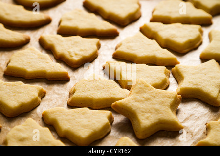 Closeup pane appena sfornato, biscotti di Natale Foto Stock