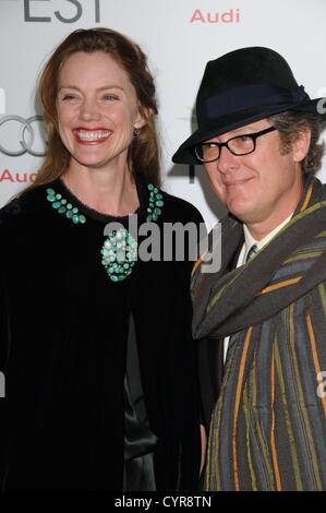 Nov. 8, 2012 - Los Angeles, California, Stati Uniti d'America - Nov 08, 2012 - Los Angeles, California, Stati Uniti d'America - attore James Spader all'AFI Fest Gala "Lincoln' Los Angeles Premiere detenute a Grauman's Chinese Theater. (Credito Immagine: © Paul Fenton/ZUMAPRESS.com) Foto Stock