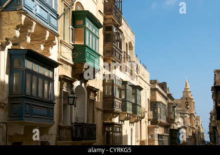 Tipica architettura San Paolo Street Valletta Malta Foto Stock