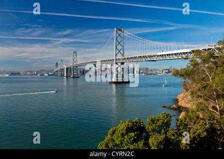 San Francisco Panorama con il Bay Bridge Foto Stock