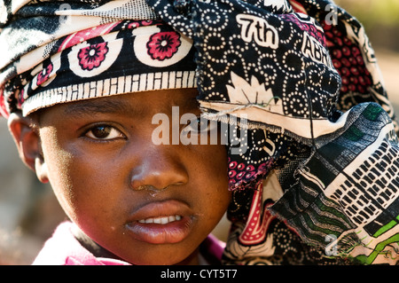 La ragazza di periferia nord, Lichinga, Mozambico Foto Stock