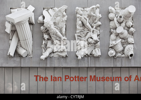 Ian potter museo on Swanston Street Melbourne Victoria Australia au statua classica architettura Christine O'Loughlin Foto Stock