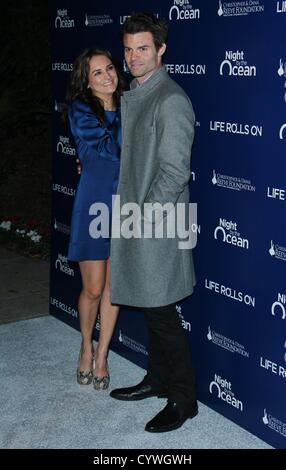 Nov. 10, 2012 - Los Angeles, California, Stati Uniti - Rachael Leigh Cook; Daniel Gillies frequentare il 9° notte dall'oceano di Gala del 10 novembre 2012 al Ritz-Carlton,Marina del Rey,CA.USA.(Immagine di credito: © TLeopold/Globe foto/ZUMAPRESS.com) Foto Stock