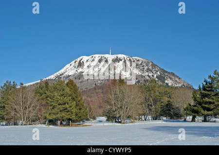 Puy de Dome Auvergne vulcano Massiccio Centrale Francia Europa Foto Stock