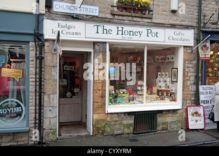 La Honey Pot pasticceri/negozio di dolci Stow on the Wold, Gloucestershire, Inghilterra Foto Stock