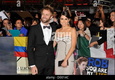 Nikki Reed presso gli arrivi per il Twilight Saga: ROTTURA DELL'ALBA - Parte 2 Premiere, Nokia Theater in L.A. LIVE, Los Angeles, CA Novembre 12, 2012. Foto di: Dee Cercone/Everett Collection Foto Stock