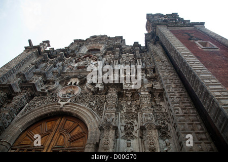 Templo de La Santísima Trinidad chiesa nel centro storico di Città del Messico DF Foto Stock