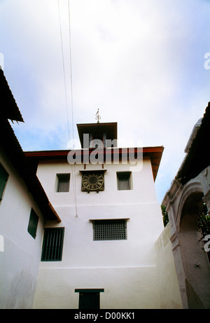 Kochi India Kerala Pardesi Sinagoga esterno la Sinagoga fu originariamente costruita nel 1568 ma fu distrutta da un'esilazione nel RAID portoghese Foto Stock