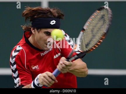 Praga, Repubblica Ceca. Il 13 novembre 2012. David Ferrer della Spagna è visto durante il corso di formazione tecnica per la Coppa Davis finale match di tennis Repubblica Ceca contro la Spagna a Praga Repubblica Ceca, Martedì 13 Novembre, 2012. (CTK foto/Katerina Sulova) Foto Stock