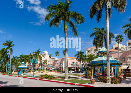 Il Mizner Park development in Boca Raton, Treasure Coast, Florida, Stati Uniti d'America Foto Stock