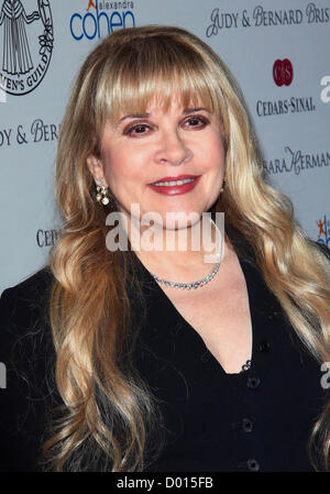 Nov. 13, 2012 - Los Angeles, California, Stati Uniti - Stevie Nicks assiste le donne's Guild Cedars-Sinai cinquantacinquesimo anniversario di Gala del 13 novembre 2012 presso il Beverly Wilshire Hotel,Beverly Hills,CA.USA.(Immagine di credito: © TLeopold/Globe foto/ZUMAPRESS.com) Foto Stock