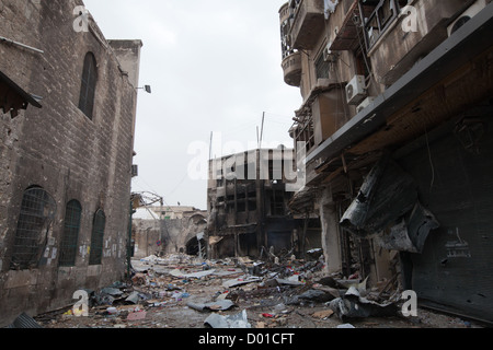 Ottobre 22, 2012 - Aleppo, Siria: danni di guerra nella città vecchia. Foto Stock