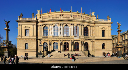 Praga, Repubblica Ceca. Rudolfinum (Josef Zitek; 1875-84. neo-rinascimentale) Concert hall Foto Stock