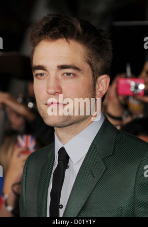ROBERT PATTINSON noi attore di cinema nel novembre 2012. Foto di Jeffrey Mayer Foto Stock