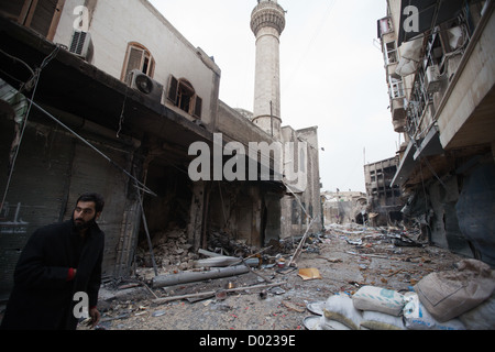 Ottobre 22, 2012 - Aleppo, Siria: danni di guerra nella città vecchia. Foto Stock