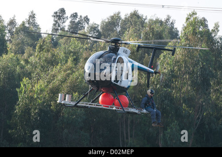 Hughes MD 500E elicottero civile. Fotografato in Israele Foto Stock