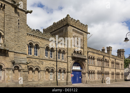 Castello armeria in Castle Street Bury. Il Grade ii Listed è un edificio risalente al 1868. Foto Stock