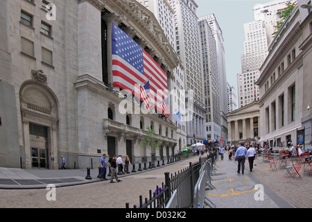 Il New York Stock Exchange nel quartiere finanziario di Lower Manhattan New York City Foto Stock