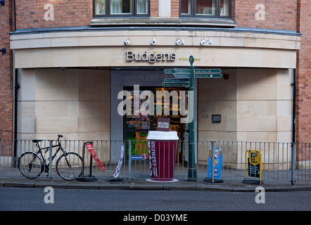 Ingresso al supermercato Budgens Micklegate York North Yorkshire England Regno Unito Regno Unito GB Gran Bretagna Foto Stock