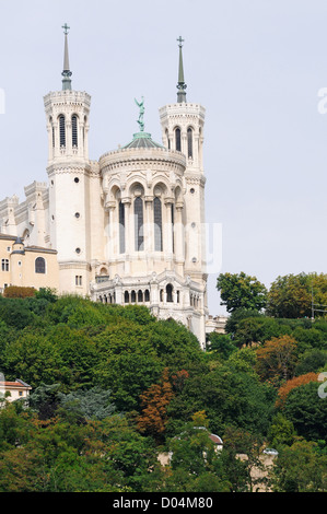 Basilica di Notre Dame de Fourviere in città di Lione, Francia Foto Stock