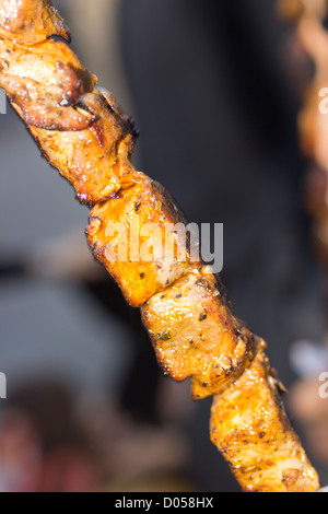 Cinese tofu alla griglia spiedino, stile di Xinjiang Foto Stock