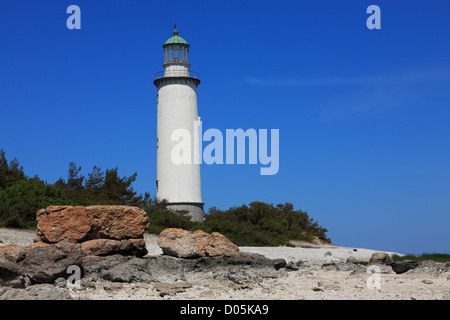 Faro al punto più orientale dell'isola svedese Fårö vicino a Gotland nel Mar Baltico. Svezia. Foto Stock