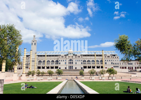 Barcellona, Spagna. Estadi Olimpic de Montjuic sito di 1992 giochi olimpici Foto Stock