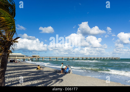 Dania Beach pier, vicino a Fort Lauderdale, Broward County, Gold Coast, Florida, Stati Uniti d'America Foto Stock