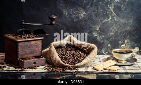 Profumo di vintage preparazione del caffè Foto Stock