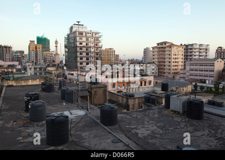 Dar es Salaam skyline rooftop, Tanzania. Foto Stock