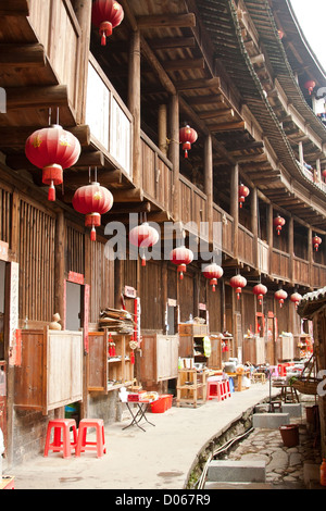 Interno del tulou di Fujian, Cina Foto Stock
