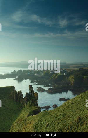St Abbs e il Berwickshire costa da St Abbs Head Riserva Naturale, Scottish Borders Foto Stock